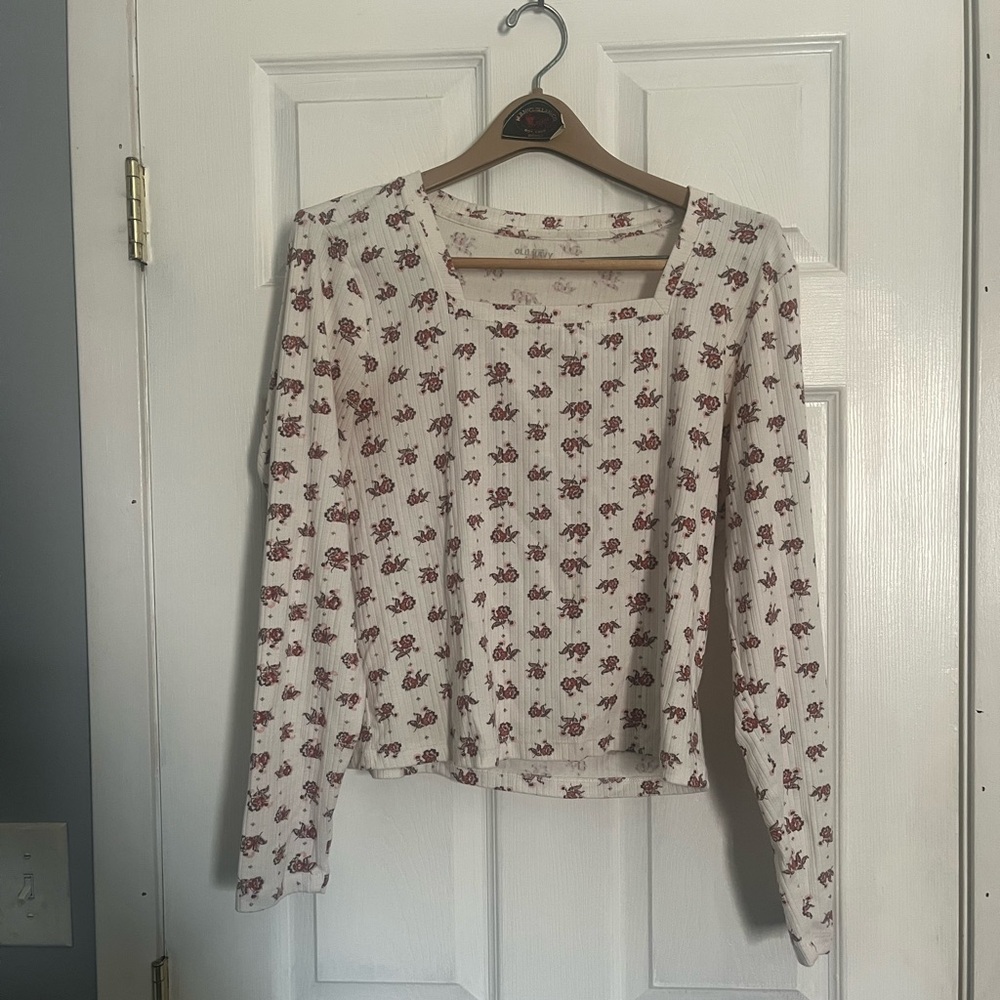 Old Navy Cream Floral Long Sleeve Top
